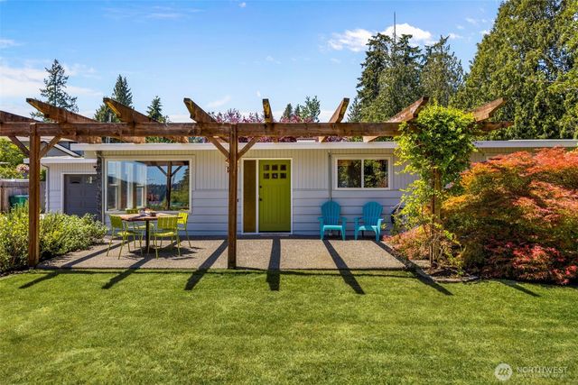 8989 NE Nevada Street, Bremerton, WA 98311