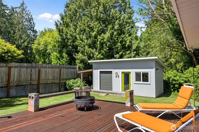 8989 NE Nevada Street, Bremerton, WA 98311