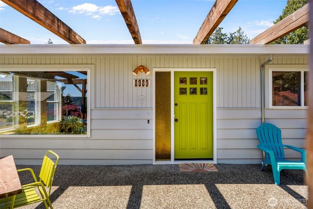 8989 NE Nevada Street, Bremerton, WA 98311