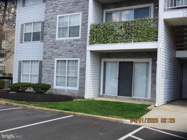 21 ASPEN CT, Hamilton, NJ 08619