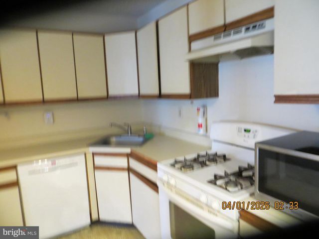 21 ASPEN CT, Hamilton, NJ 08619