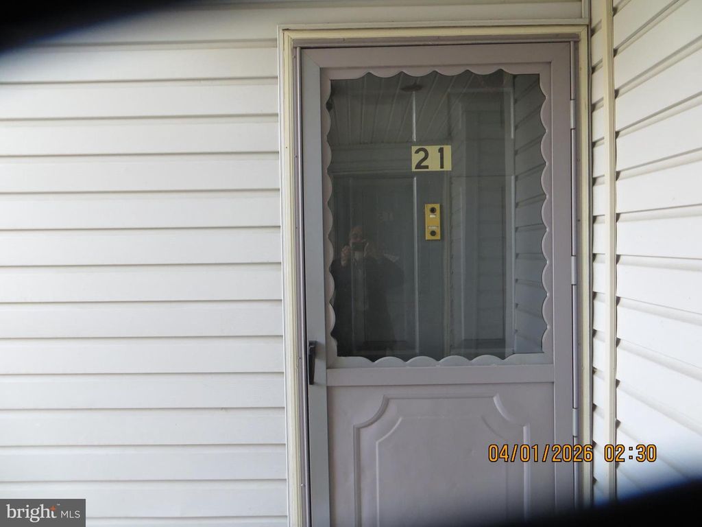 21 ASPEN CT, Hamilton, NJ 08619