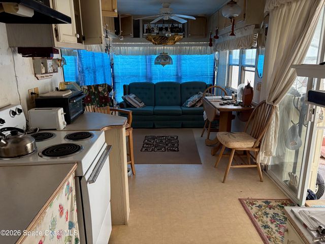 714 Horizon Lane 317, Melbourne Beach, FL 32951