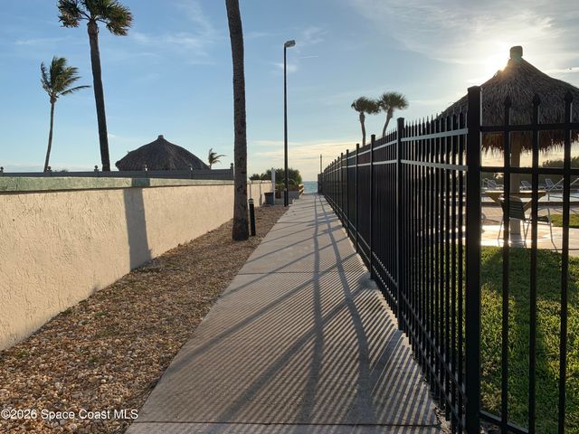 714 Horizon Lane 317, Melbourne Beach, FL 32951