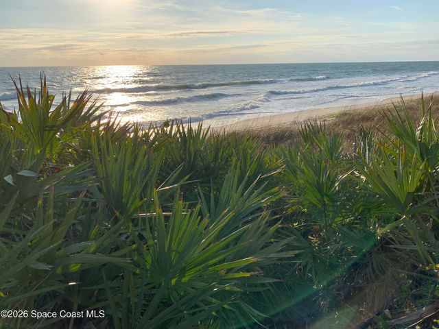 714 Horizon Lane 317, Melbourne Beach, FL 32951