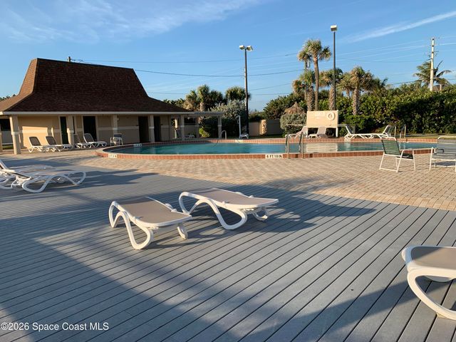 714 Horizon Lane 317, Melbourne Beach, FL 32951