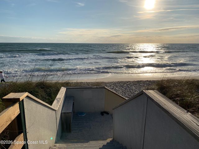 714 Horizon Lane 317, Melbourne Beach, FL 32951