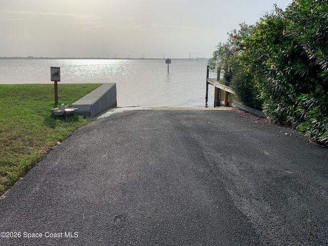 714 Horizon Lane 317, Melbourne Beach, FL 32951
