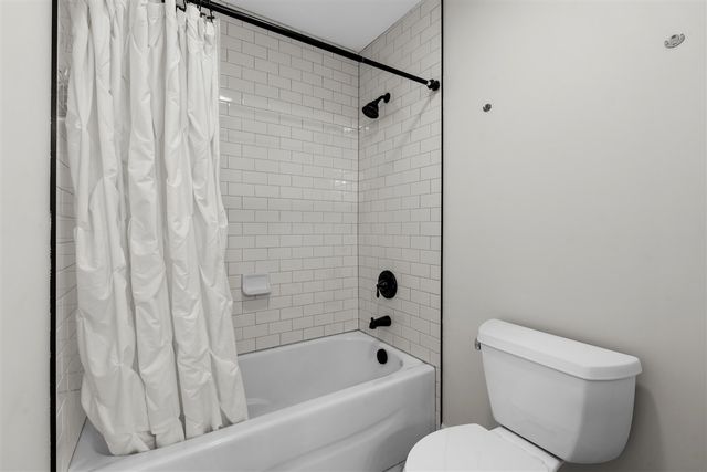 819 Irving Avenue, Royal Oak, MI 48067