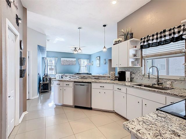 5637 BEVERLY RISE BOULEVARD, Lakeland, FL 33812