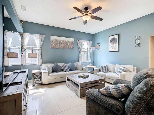 5637 BEVERLY RISE BOULEVARD, Lakeland, FL 33812