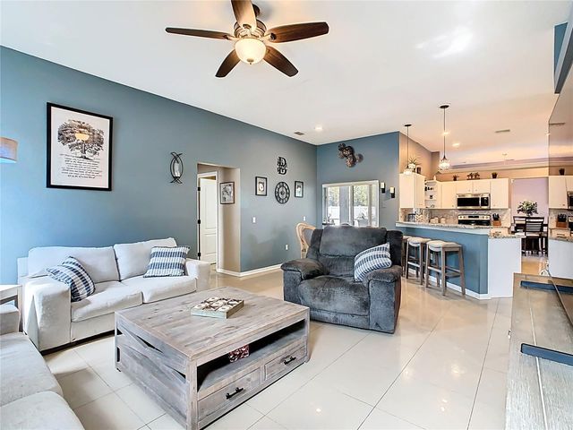 5637 BEVERLY RISE BOULEVARD, Lakeland, FL 33812