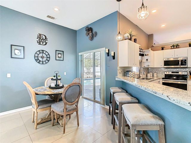 5637 BEVERLY RISE BOULEVARD, Lakeland, FL 33812