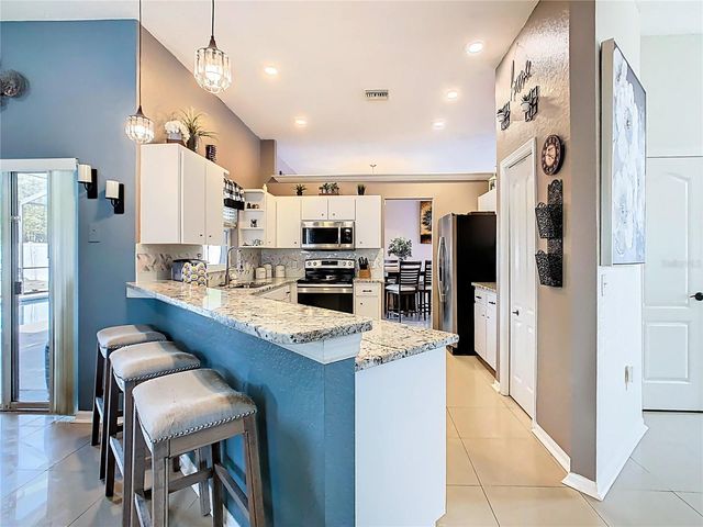 5637 BEVERLY RISE BOULEVARD, Lakeland, FL 33812