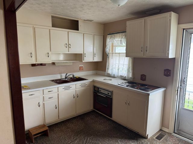 1979 Kenton Street 1979 Kenton Street, Springfield, OH 45505