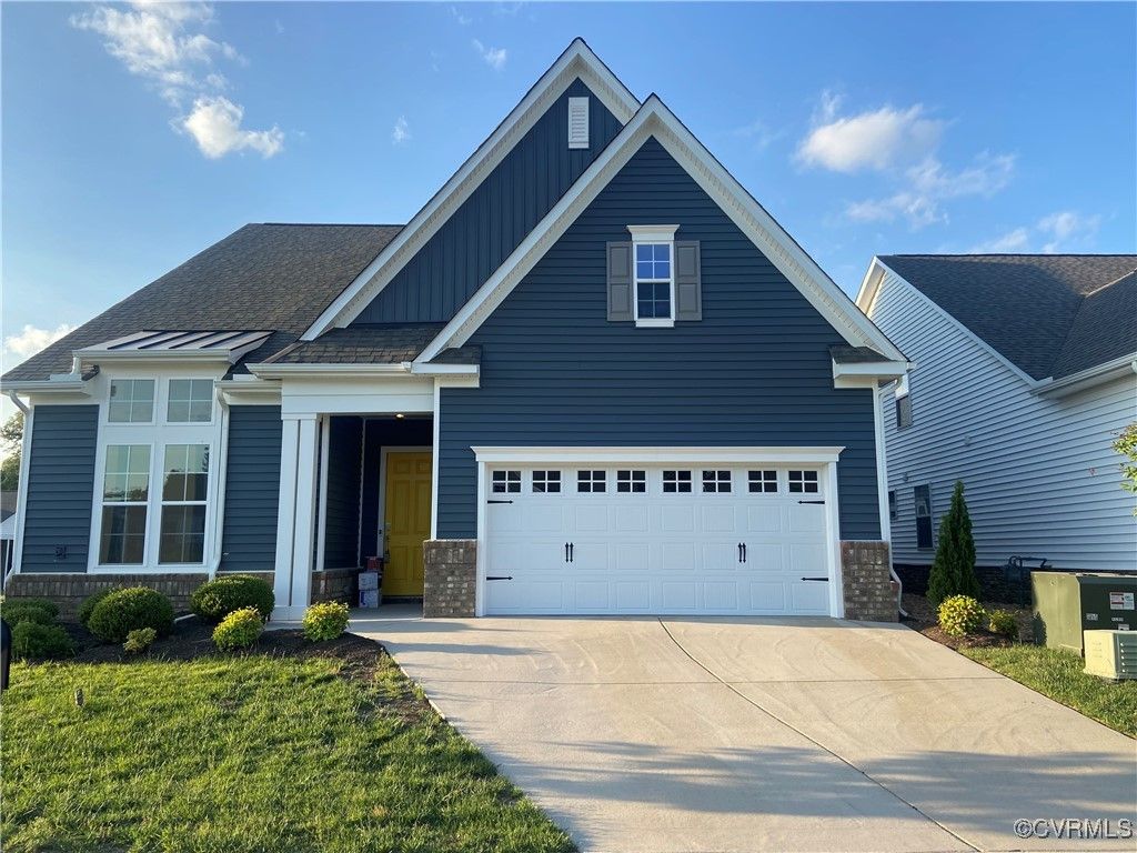 1900 Galley Pl, Chester, VA 23836