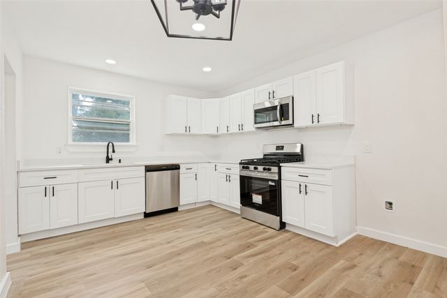 1103 N Houston Street, Royse City, TX 75189