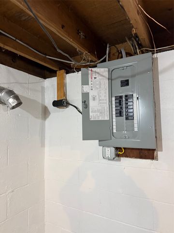 1962 GLENDALE Avenue, Erie, PA 16510