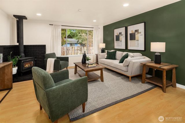 2527 120th Drive NE, Lake Stevens, WA 98258