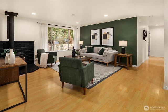 2527 120th Drive NE, Lake Stevens, WA 98258