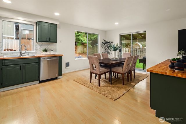 2527 120th Drive NE, Lake Stevens, WA 98258