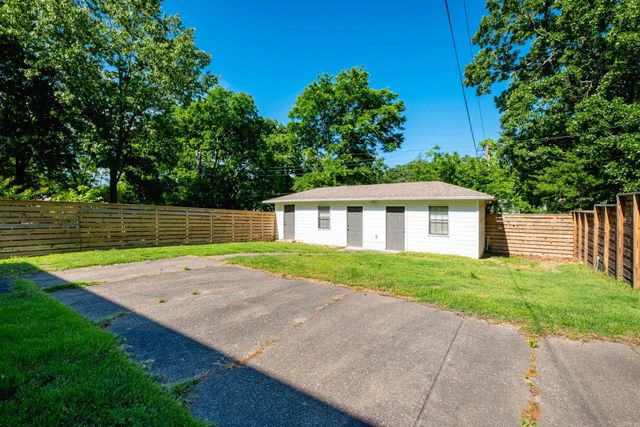 906 N Polk Street, Little Rock, AR 72205