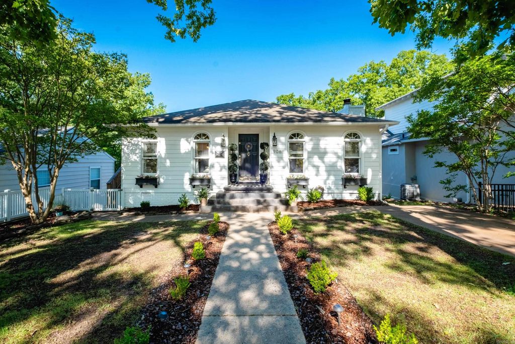 906 N Polk Street, Little Rock, AR 72205
