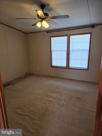 203 HOUSTON DR, Grantville, PA 17028