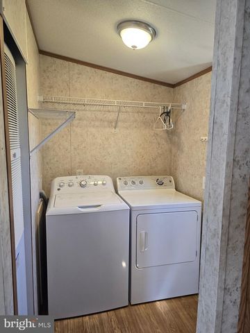 203 HOUSTON DR, Grantville, PA 17028