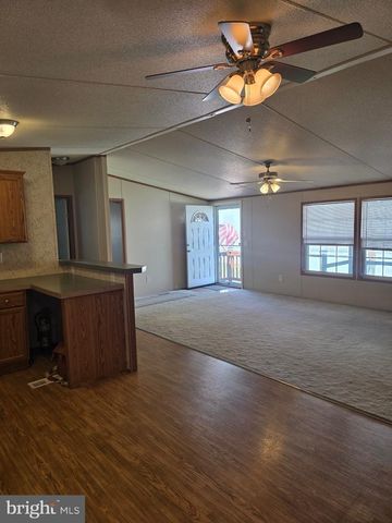 203 HOUSTON DR, Grantville, PA 17028