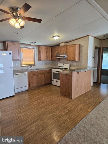 203 HOUSTON DR, Grantville, PA 17028