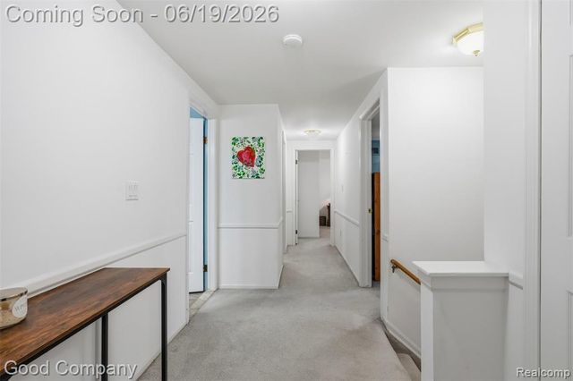 3062 Saint Jude Drive, Waterford, MI 48329