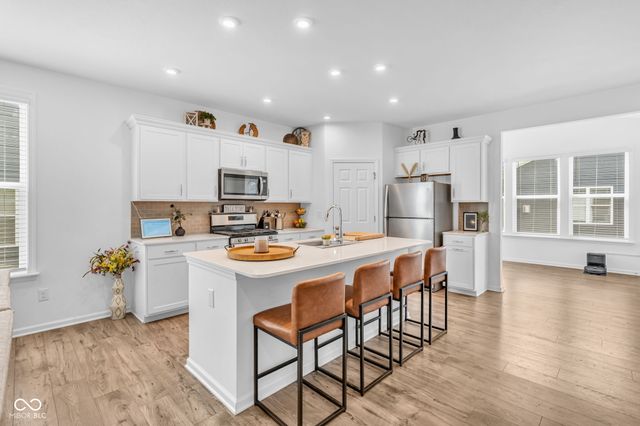 17027 Cole Evans Drive, Noblesville, IN 46060