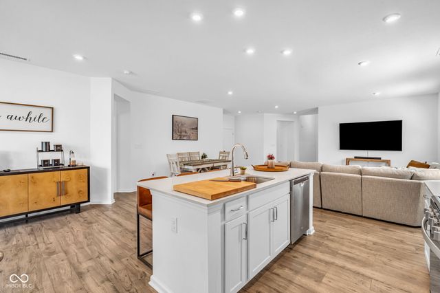17027 Cole Evans Drive, Noblesville, IN 46060