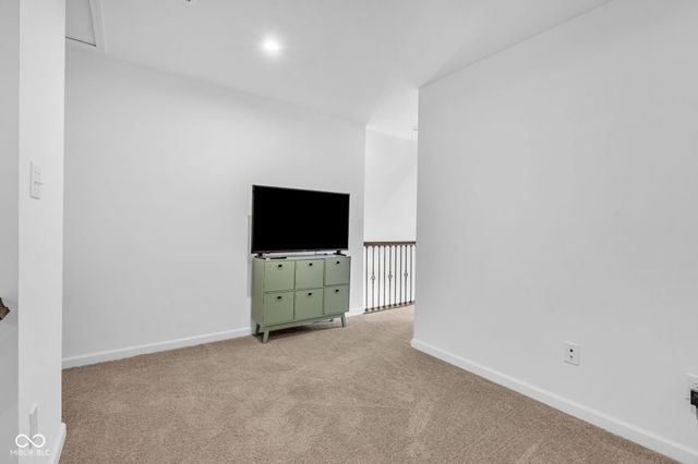 17027 Cole Evans Drive, Noblesville, IN 46060