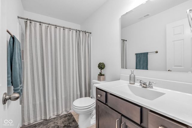 17027 Cole Evans Drive, Noblesville, IN 46060