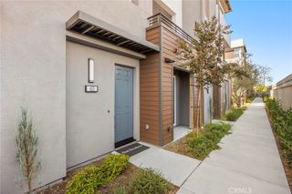 653 S Lyon Street, Santa Ana, CA 92701