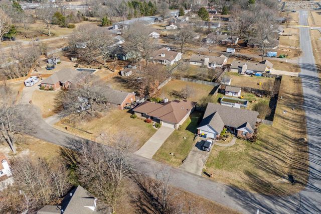 12 Michael Drive, Cabot, AR 72023