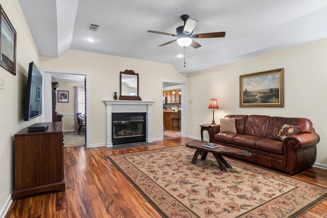 12 Michael Drive, Cabot, AR 72023