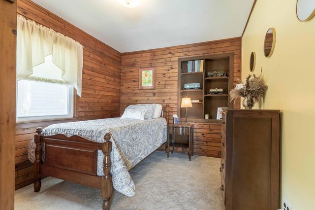 21029 Elks Point Road, Fergus Falls, MN 56537