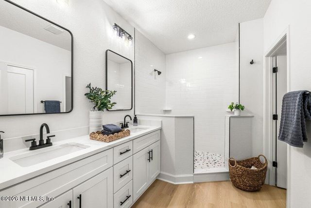 237 SEMINOLE Street, East Palatka, FL 32131