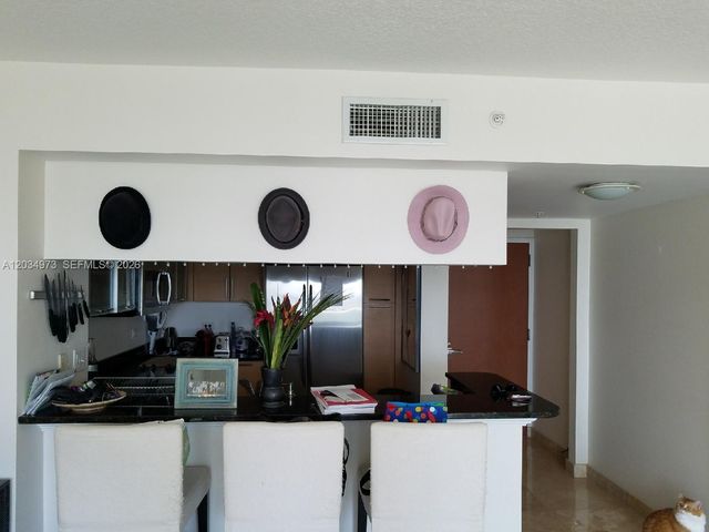 31 SE 5th Street 2205, Miami, FL 33131
