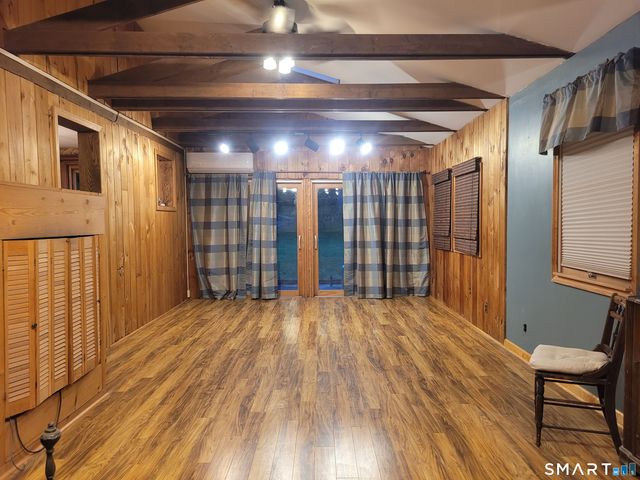130 Woodbine Street, Naugatuck, CT 06770