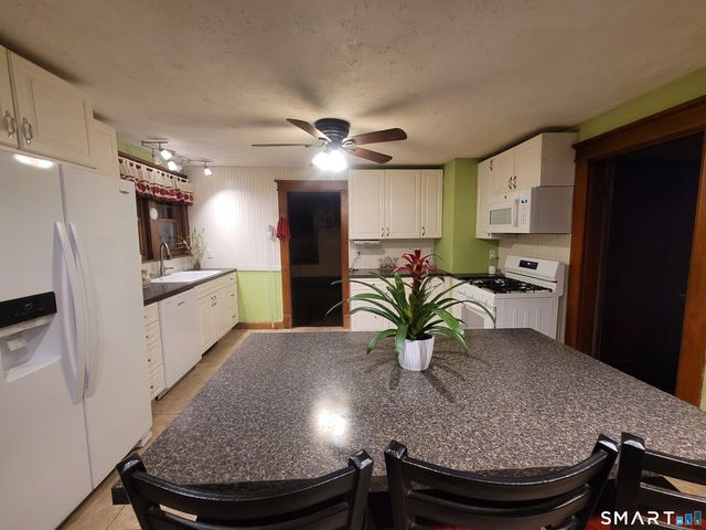 130 Woodbine Street, Naugatuck, CT 06770