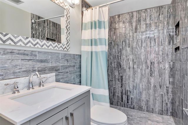 17580 GULF BOULEVARD 403, Redington Shores, FL 33708