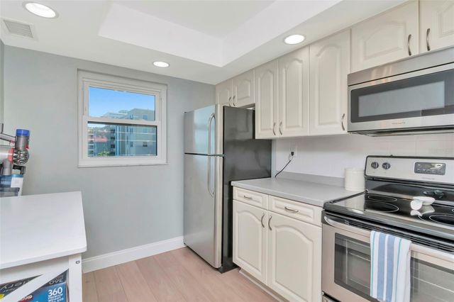 17580 GULF BOULEVARD 403, Redington Shores, FL 33708