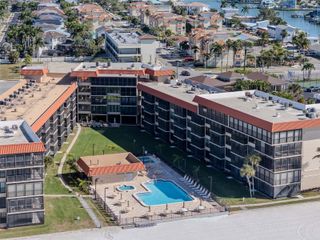 17580 GULF BOULEVARD 403, Redington Shores, FL 33708
