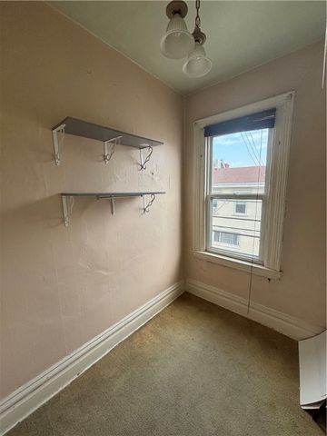 90 Pius St, South Side, PA 15203