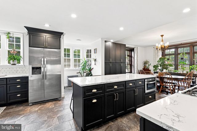 237 ELM DR, Lansdale, PA 19446