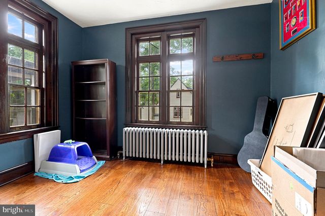 237 ELM DR, Lansdale, PA 19446